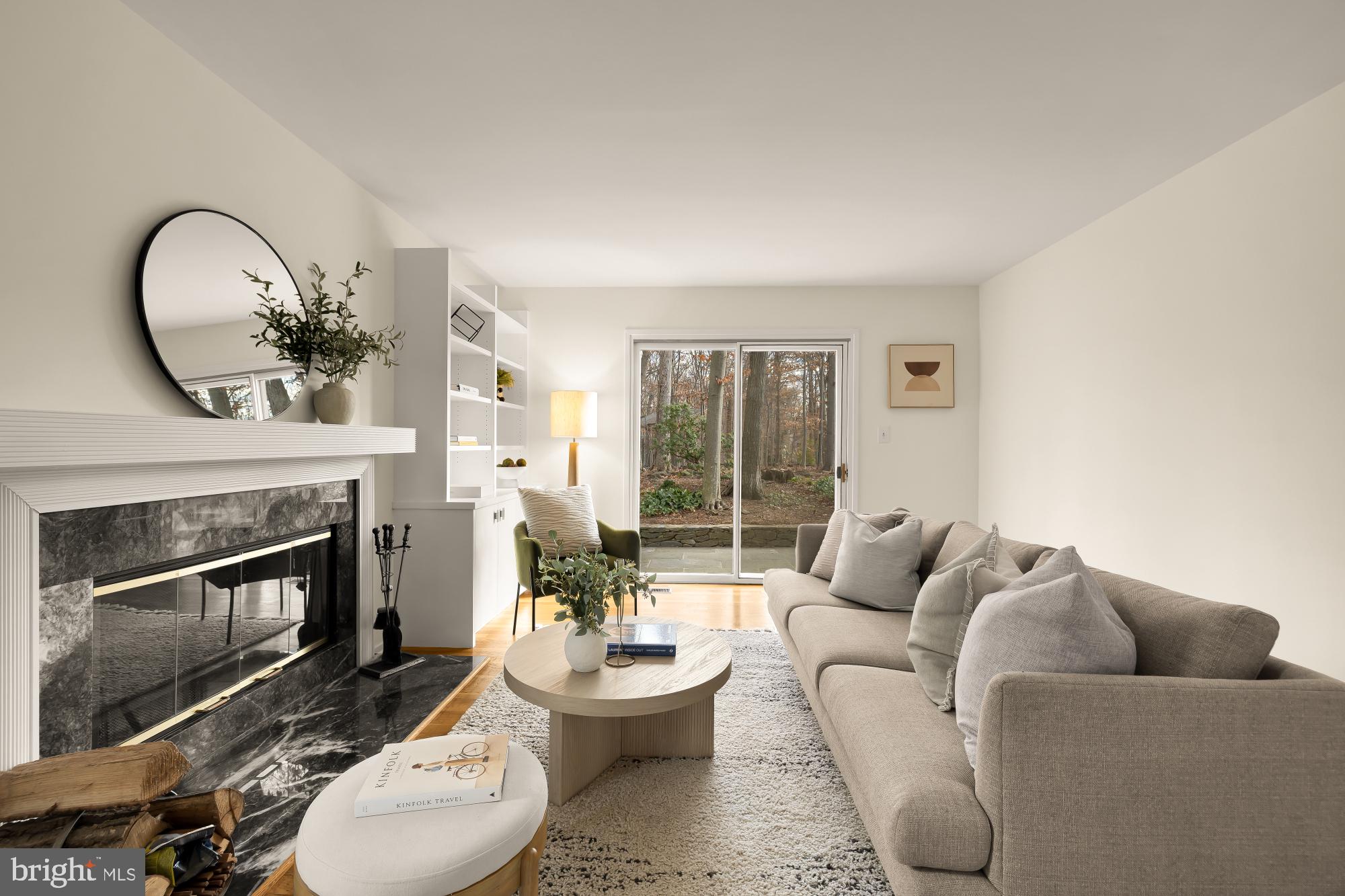 8809 HIDDEN HILL LANE