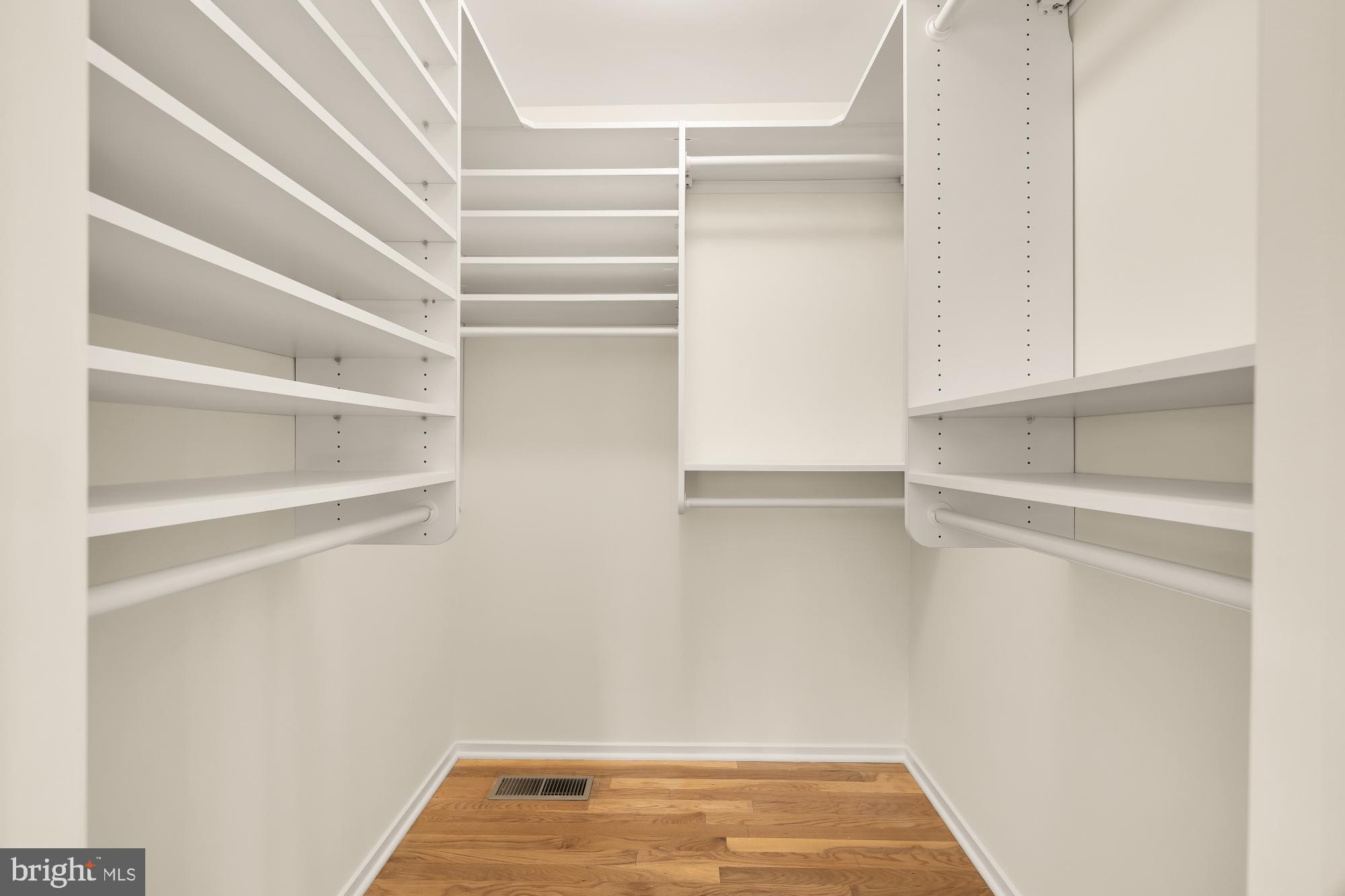 8809 HIDDEN HILL LANE