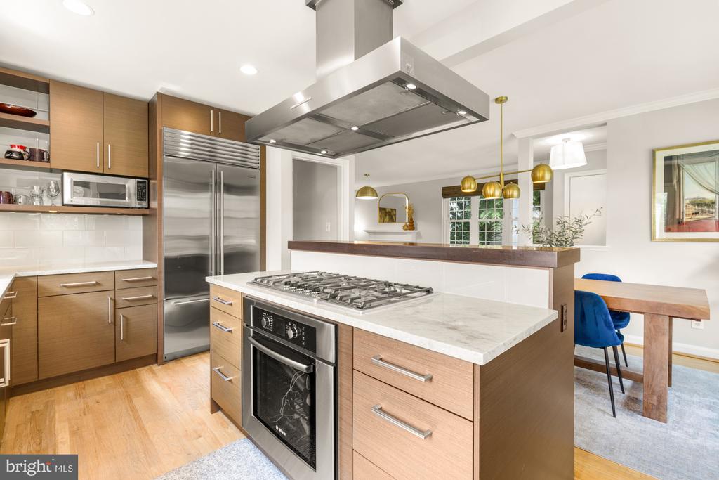 2611 ROSS ROAD