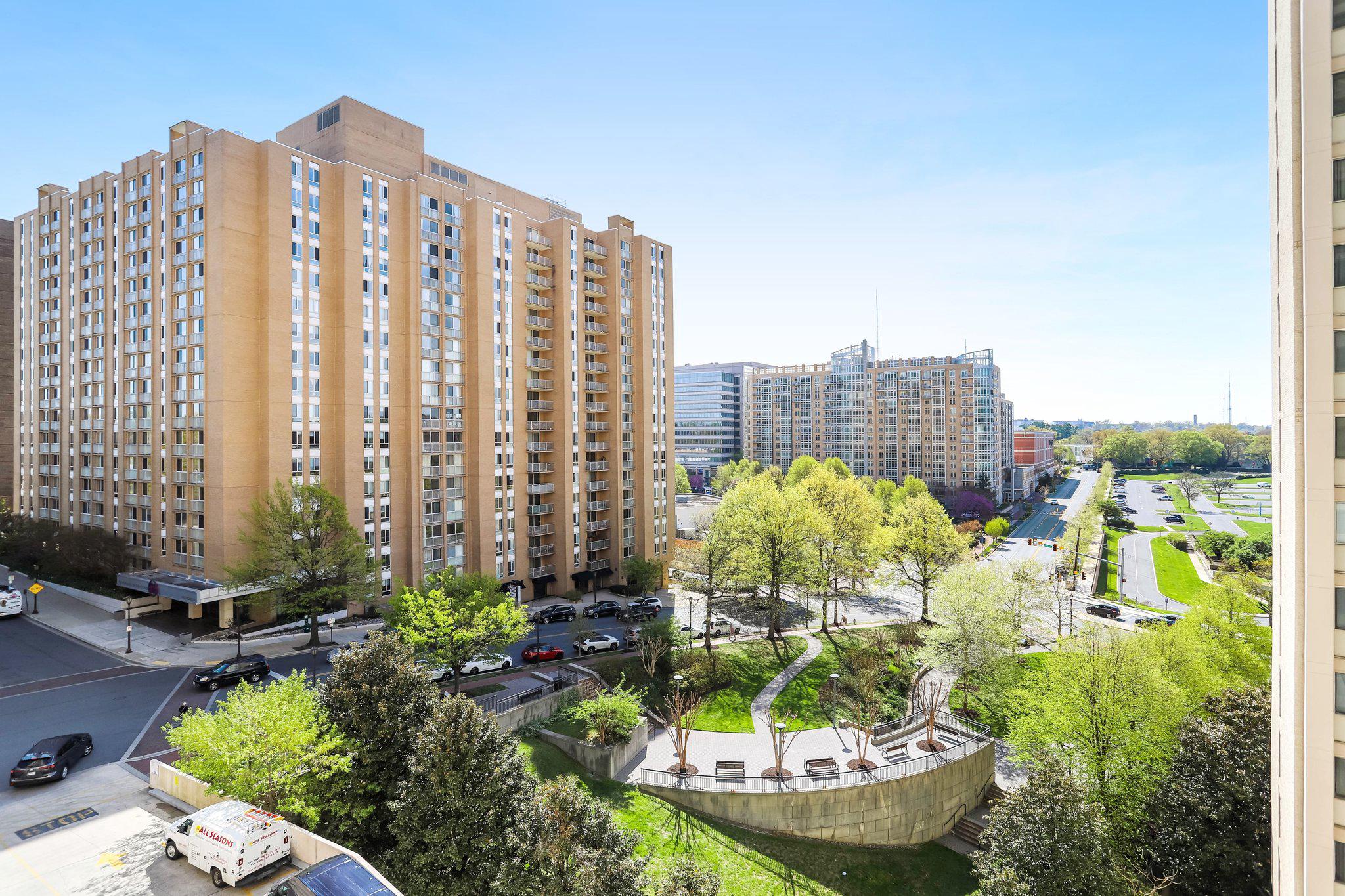 5500 FRIENDSHIP BOULEVARD 1411N