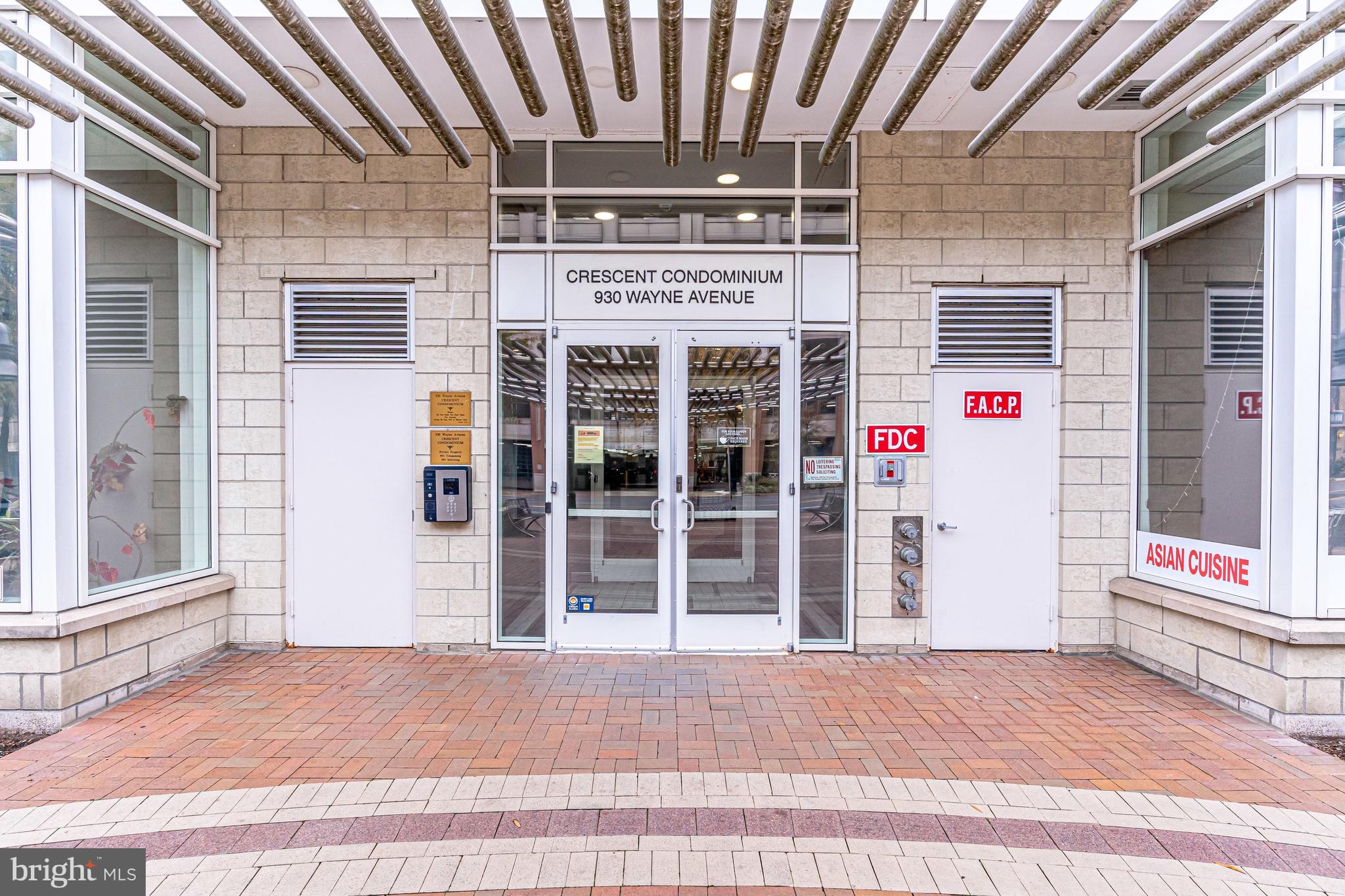 930 WAYNE AVENUE 1009