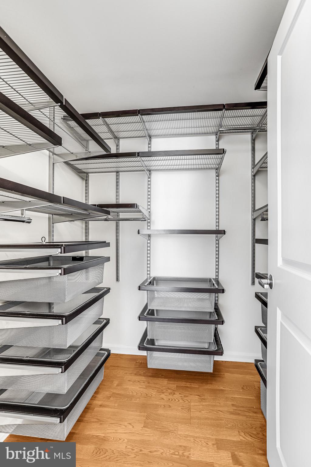 930 WAYNE AVENUE 1009