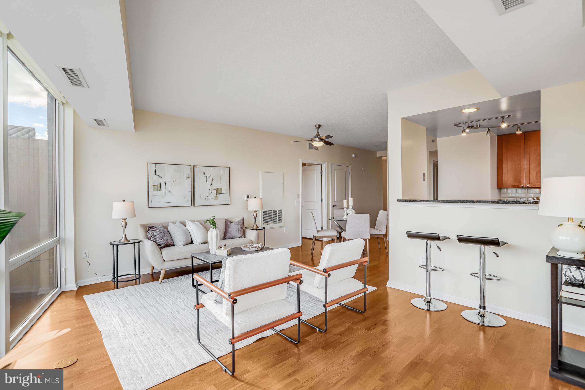 930 WAYNE AVENUE 1009