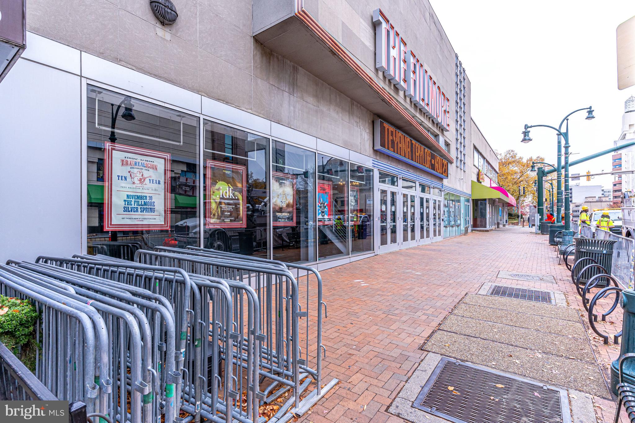 930 WAYNE AVENUE 1009