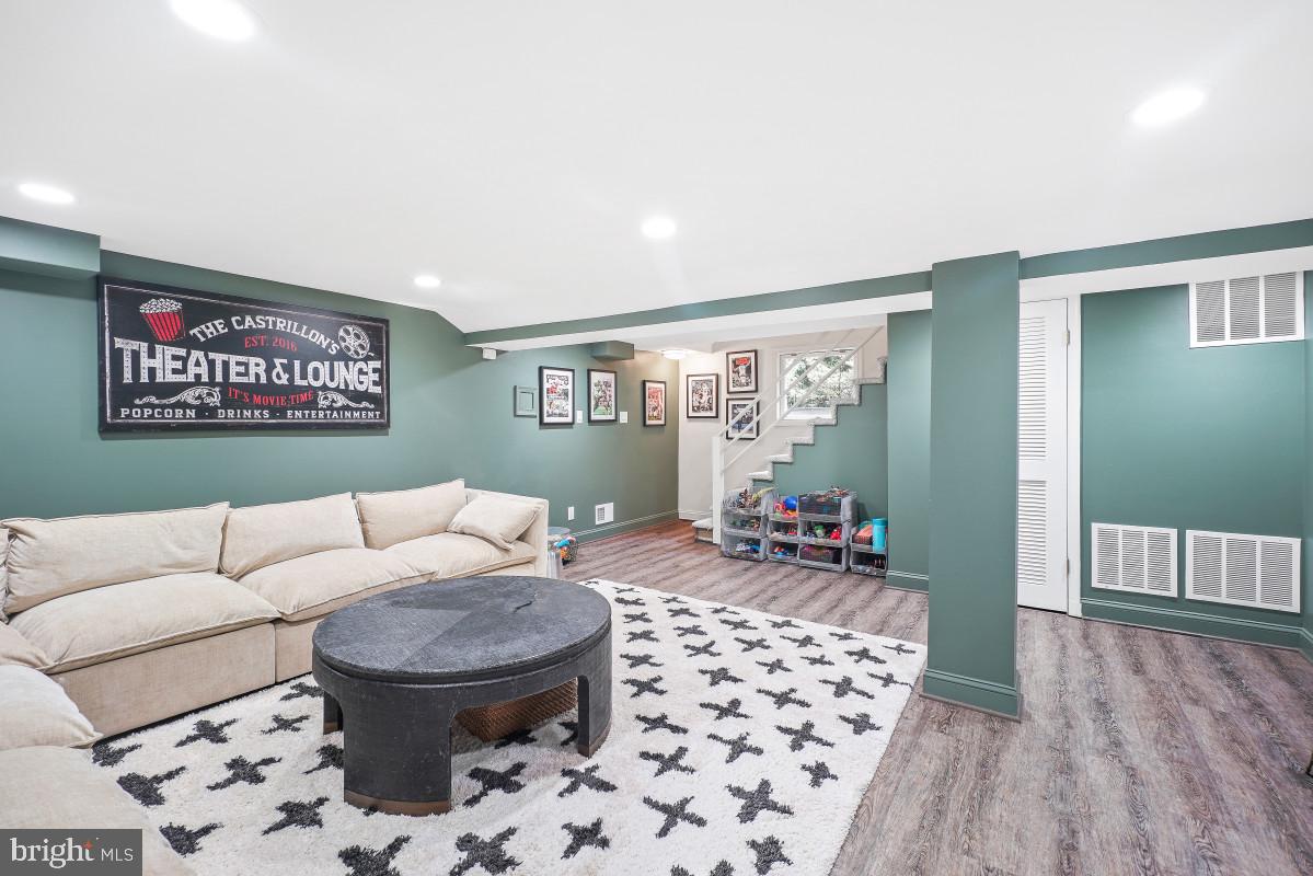 3504 TURNER LANE