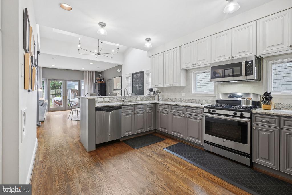 3504 TURNER LANE