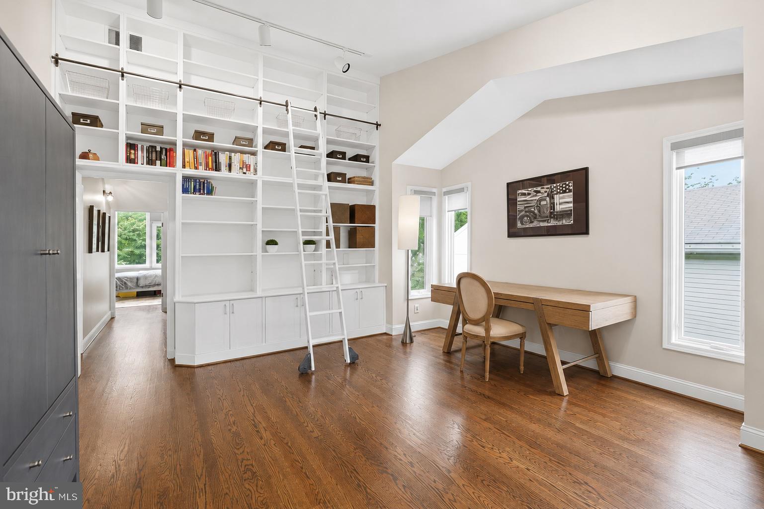 3504 TURNER LANE