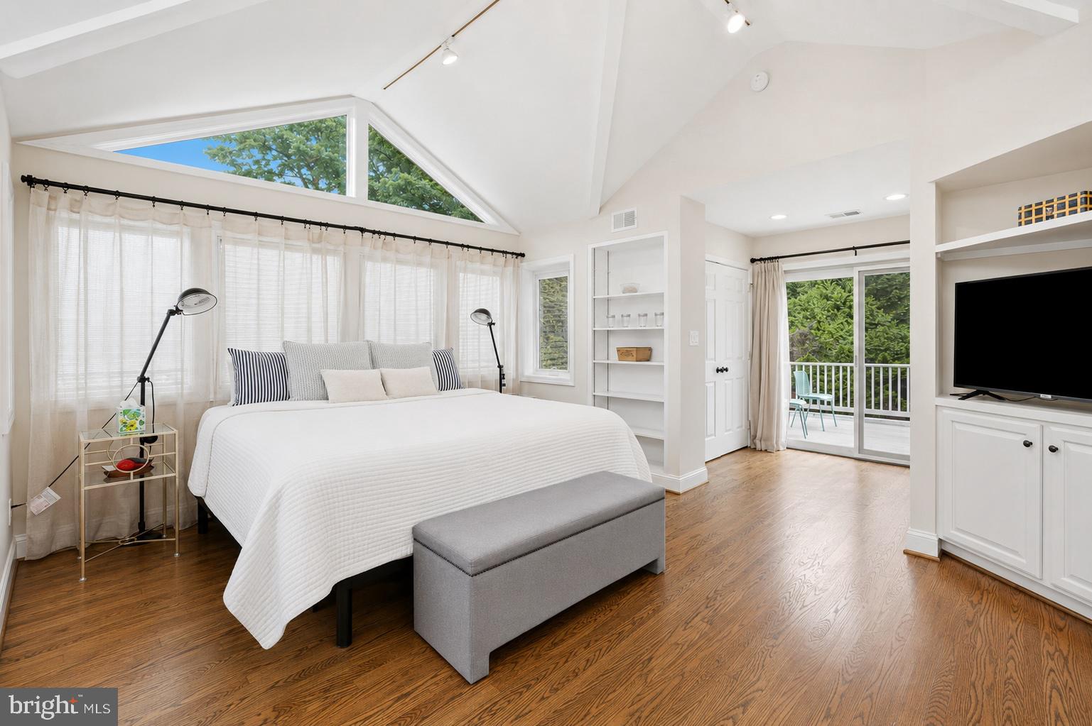 3504 TURNER LANE