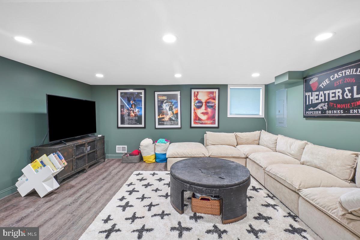 3504 TURNER LANE