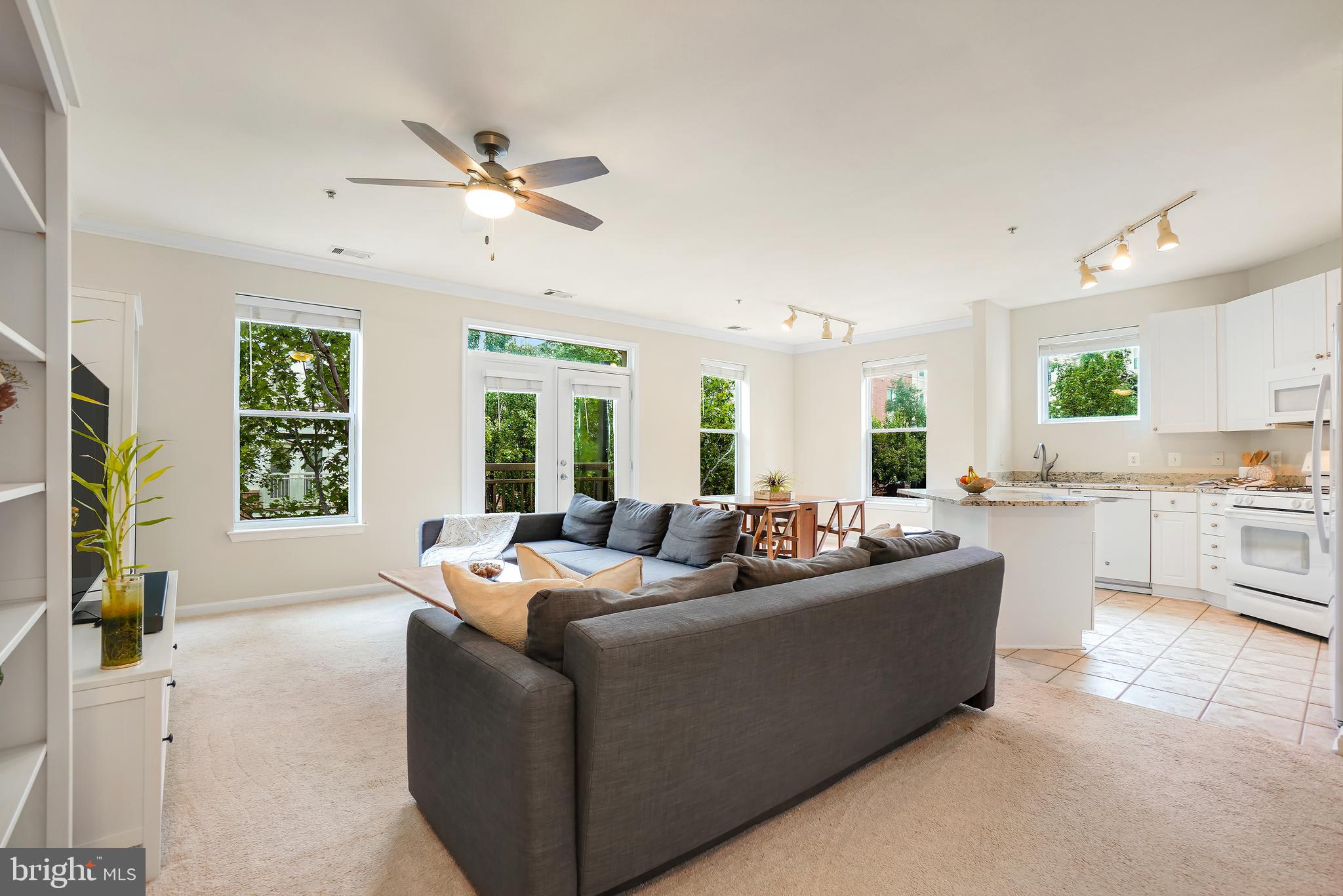 9486 VIRGINIA CENTER BOULEVARD Unit: 102