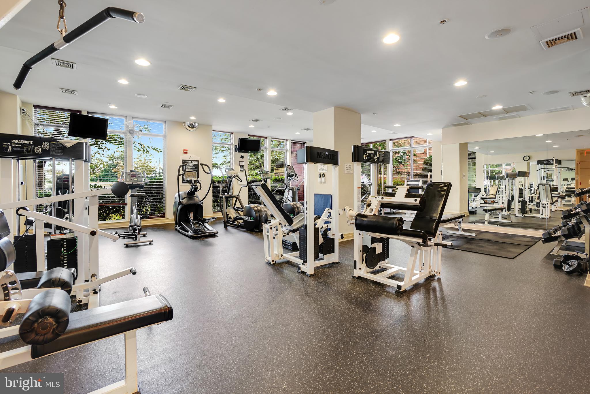 9486 VIRGINIA CENTER BOULEVARD Unit: 102