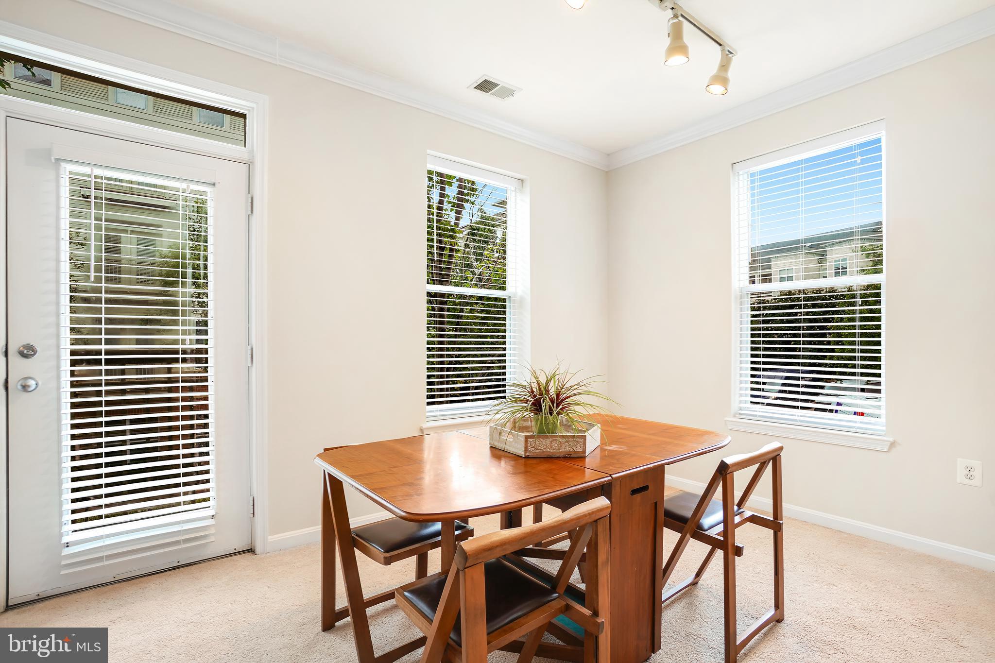 9486 VIRGINIA CENTER BOULEVARD Unit: 102