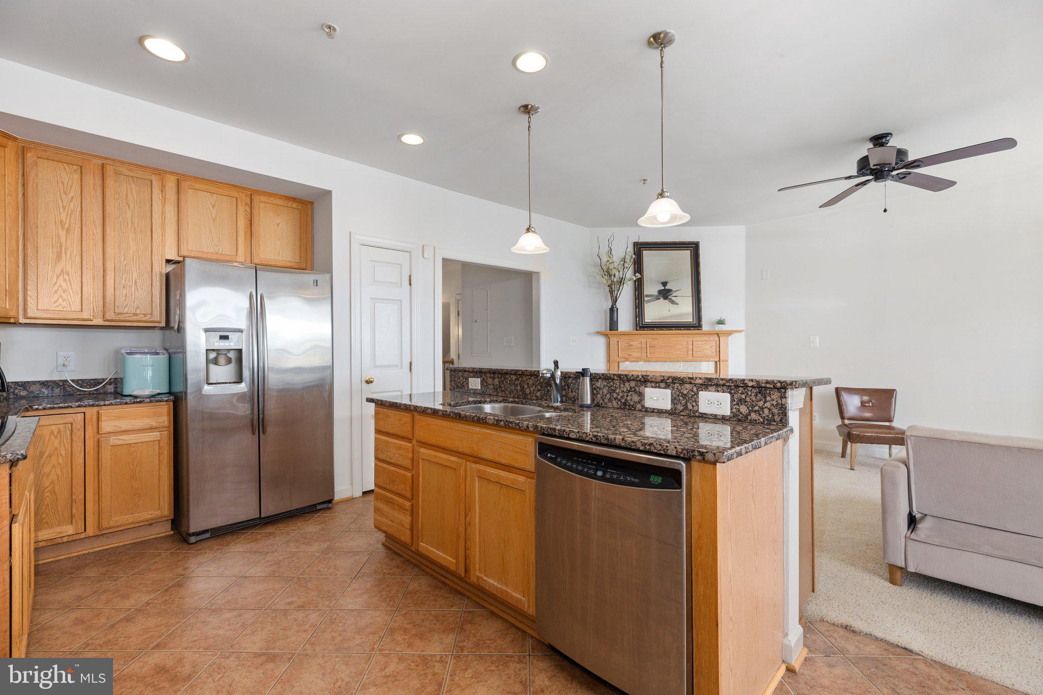 2492 Eastbourne DRIVE