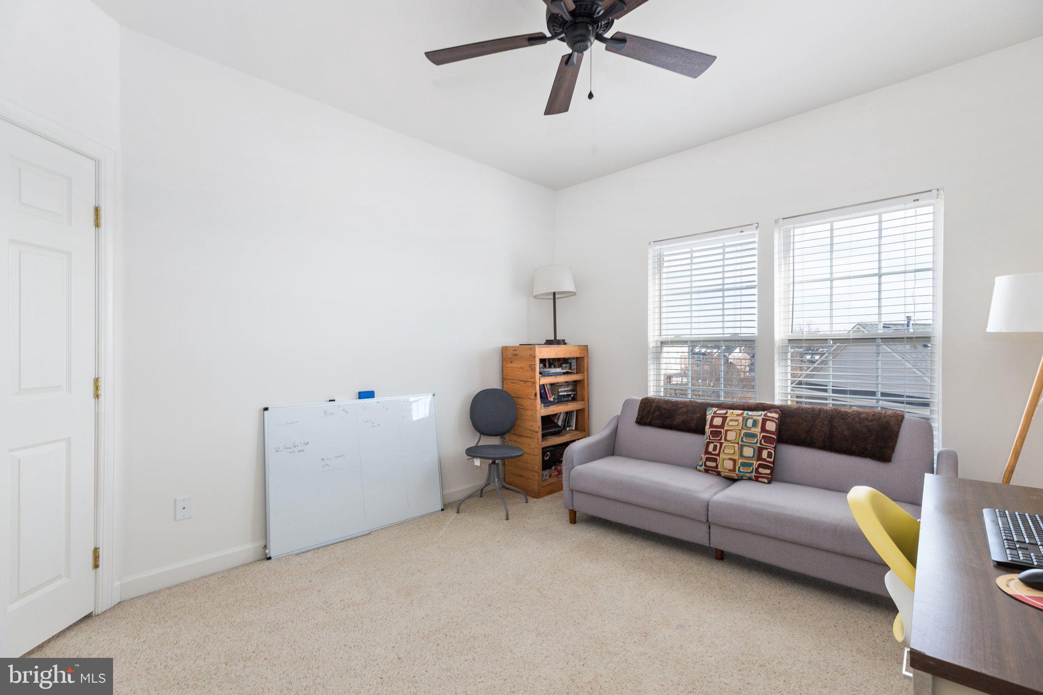 2492 Eastbourne DRIVE