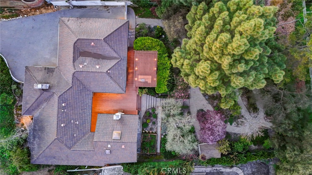 5205 Middlecrest Road