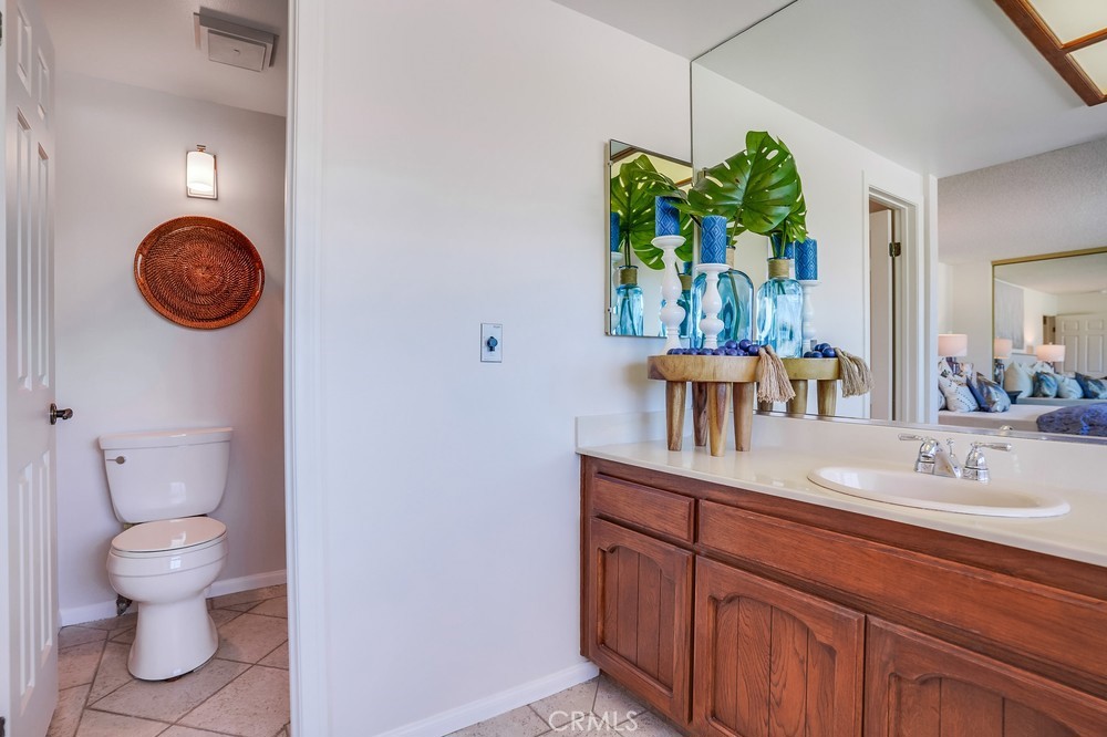 1150 W 13th Street W 303