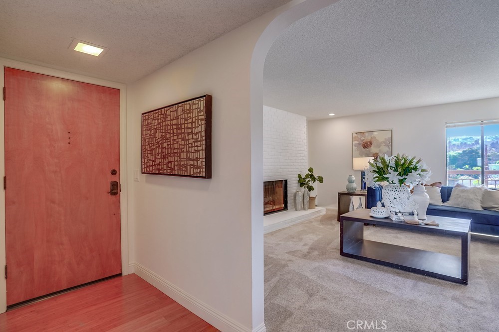 1150 W 13th Street W 303