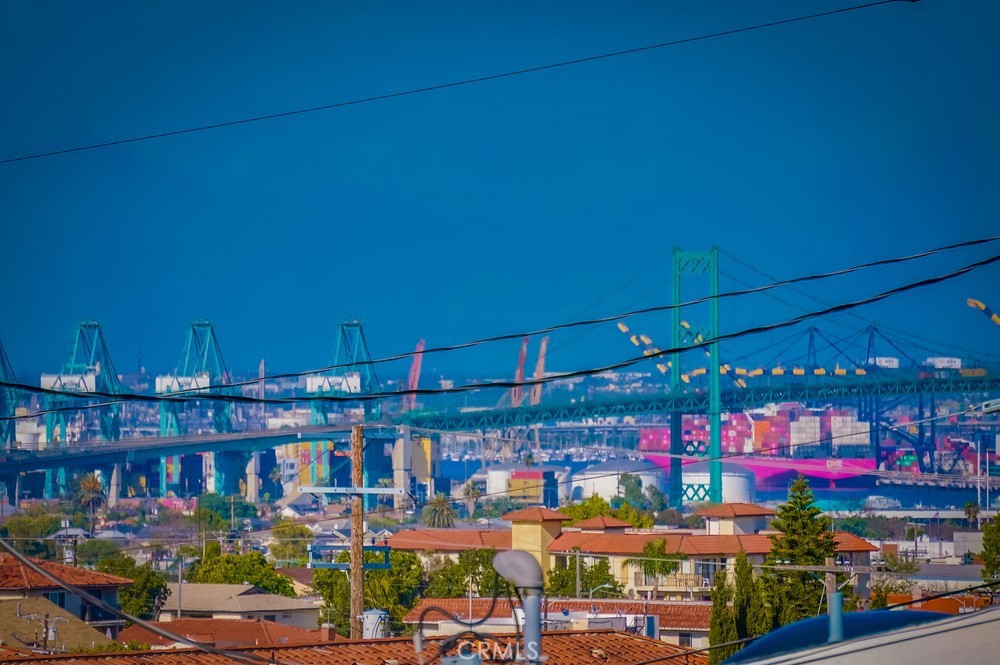 1150 W 13th Street W 303