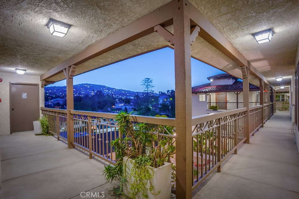 1150 W 13th Street W 303