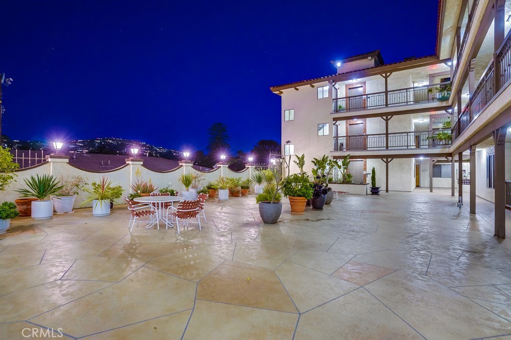 1150 W 13th Street W 303