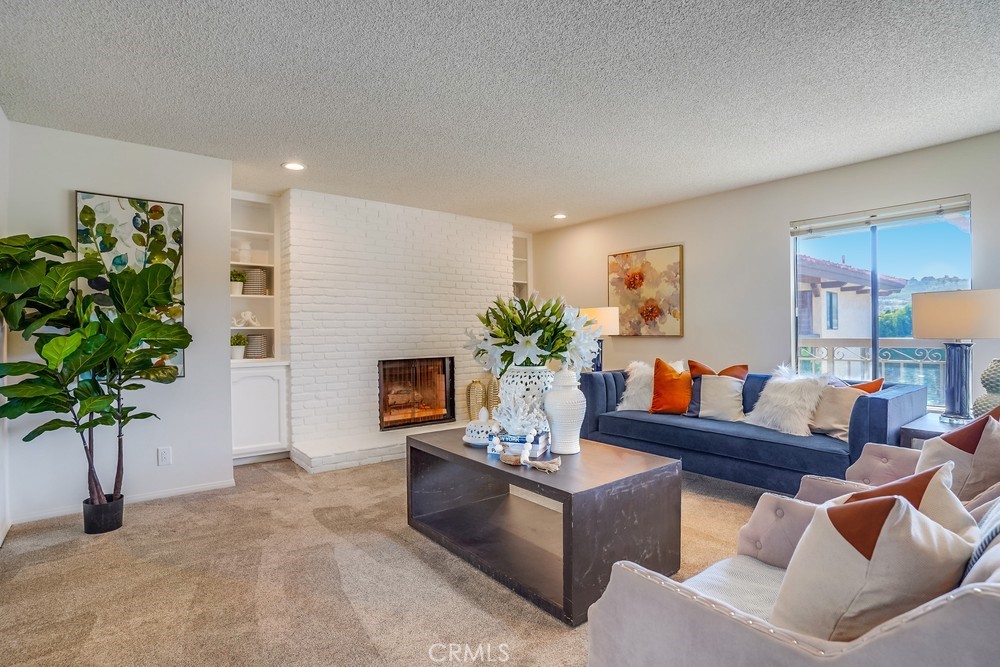 1150 W 13th Street W 303