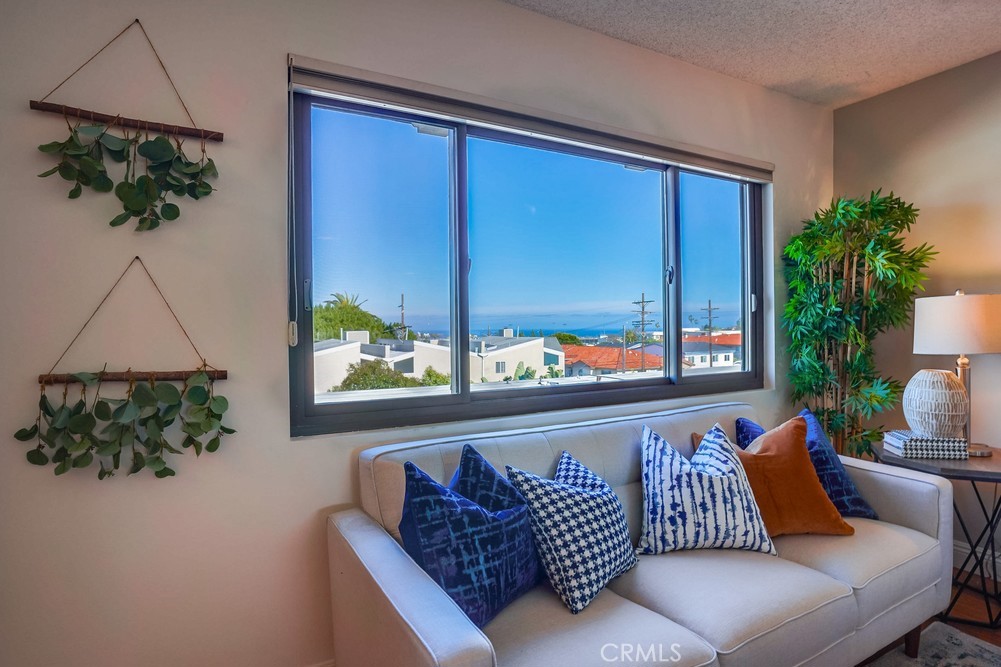 1150 W 13th Street W 303