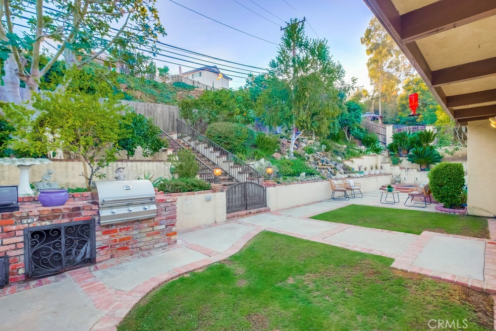 2038 Santa Rena Drive