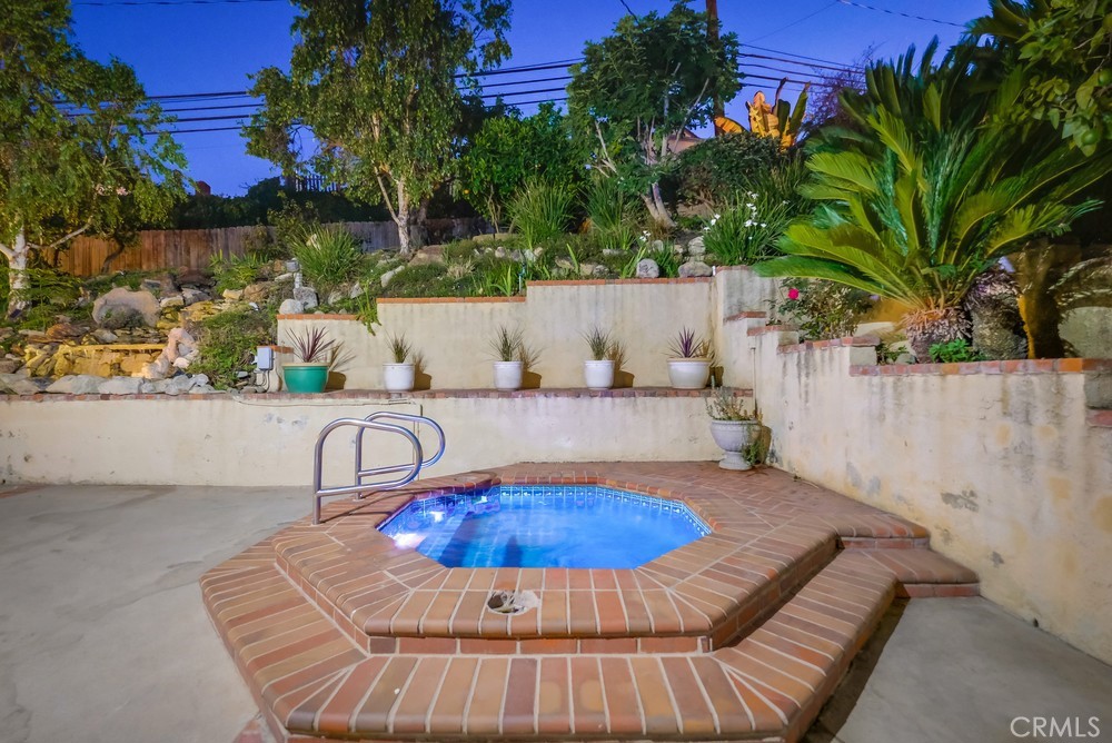 2038 Santa Rena Drive