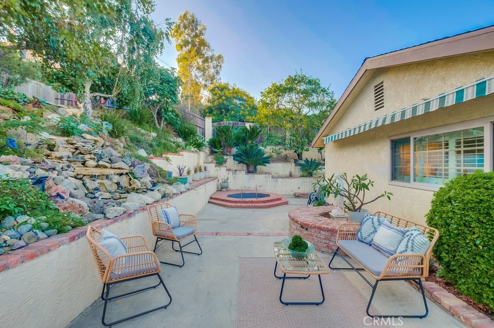 2038 Santa Rena Drive