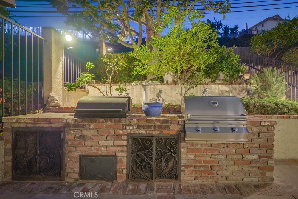 2038 Santa Rena Drive