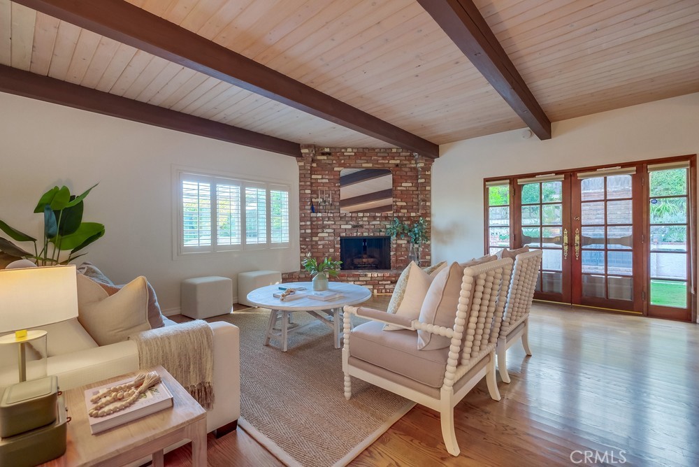 2038 Santa Rena Drive