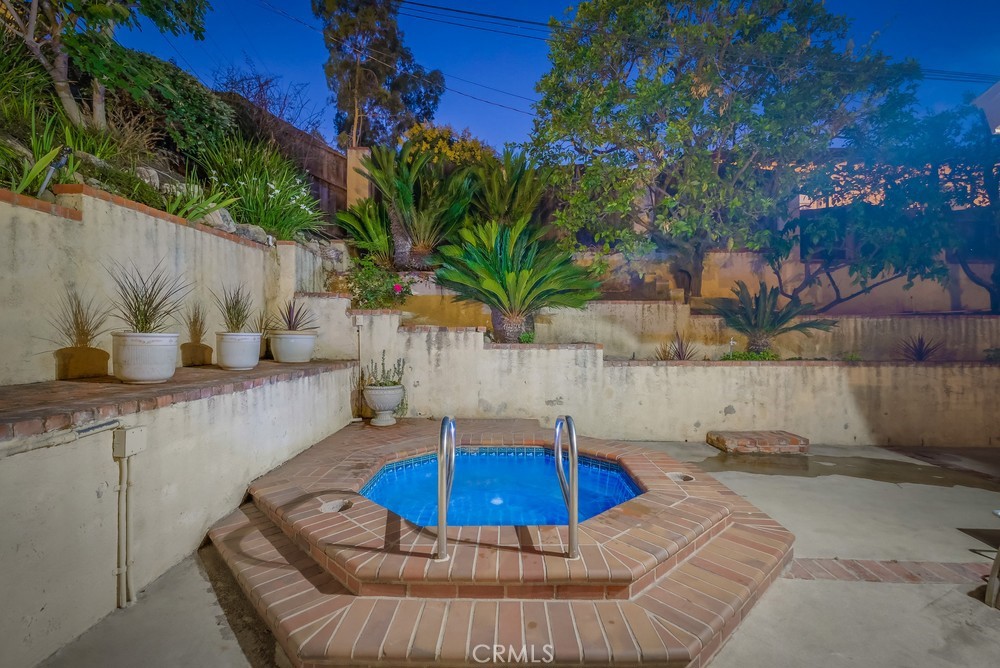 2038 Santa Rena Drive