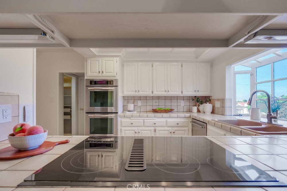 2038 Santa Rena Drive