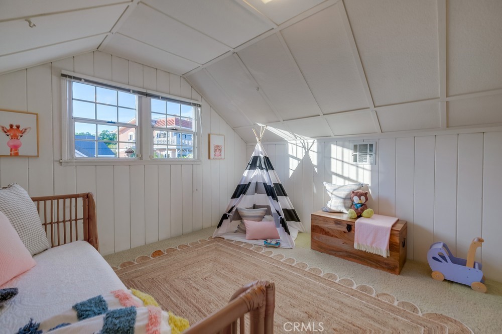 1606 W Santa Cruz Street