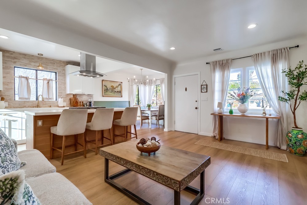 1917 S Walker Avenue