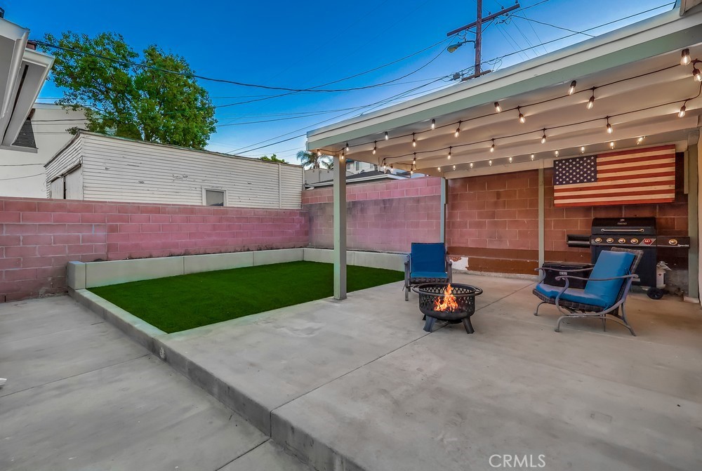 1917 S Walker Avenue