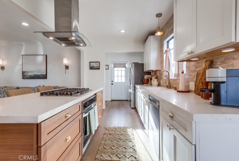 1917 S Walker Avenue