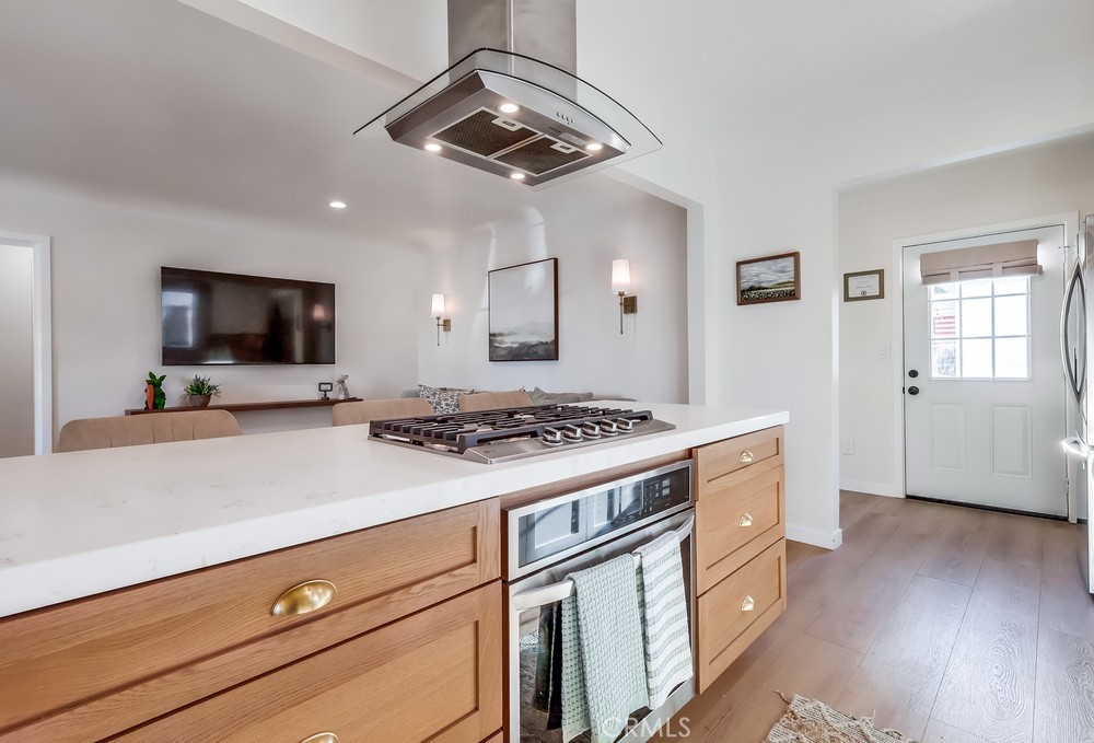 1917 S Walker Avenue