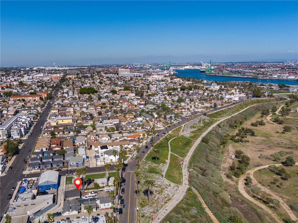 2019 S Crescent Avenue