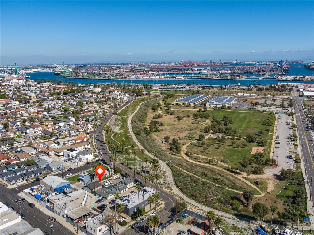 2019 S Crescent Avenue