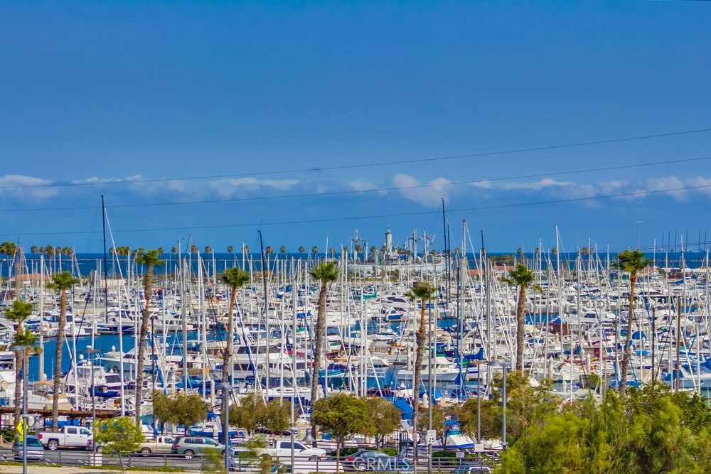 2019 S Crescent Avenue