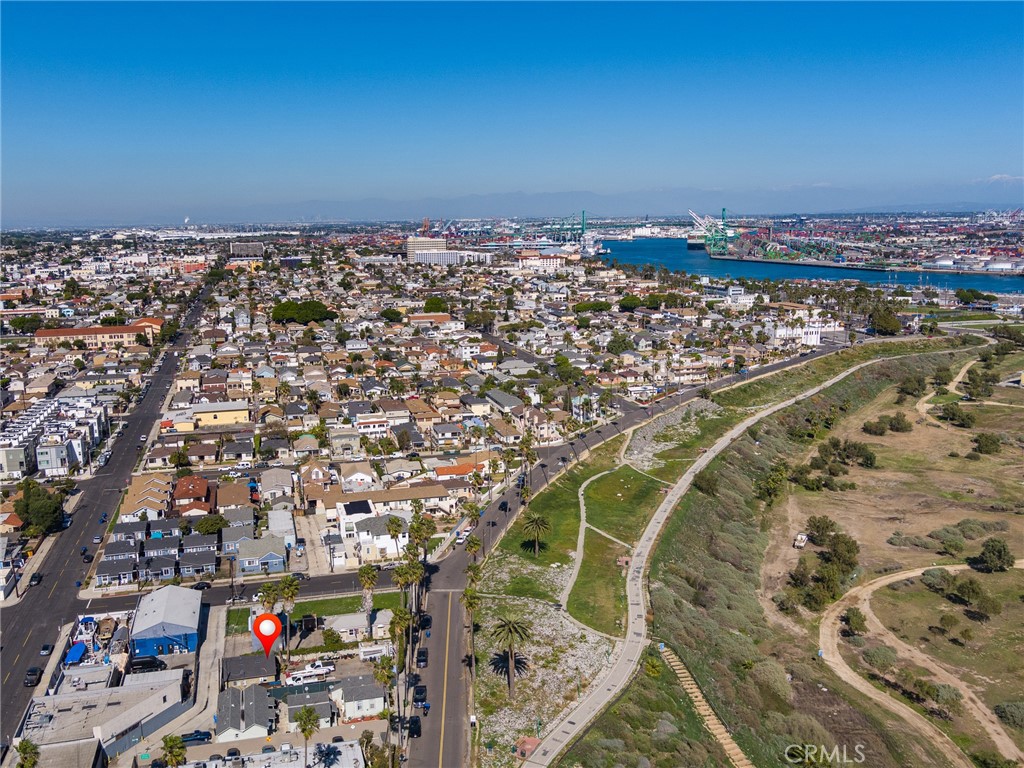 2019 S Crescent Avenue