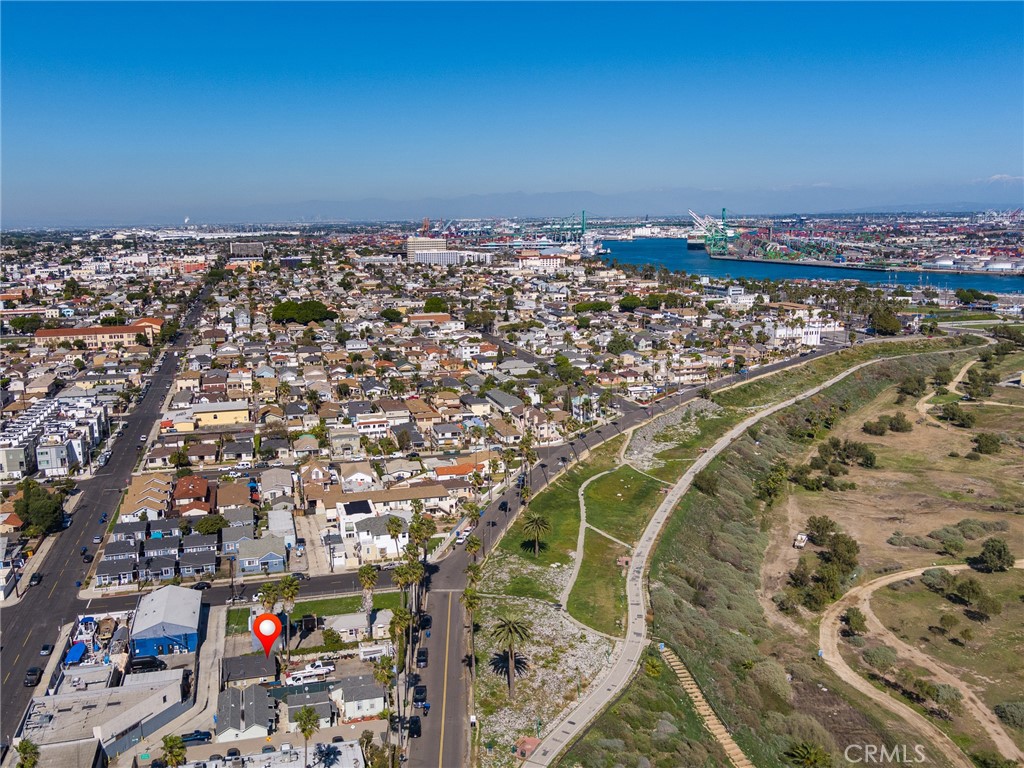 2019 S Crescent Avenue