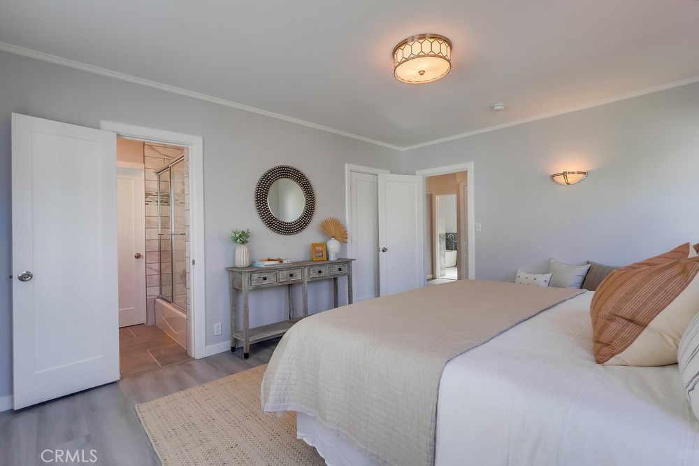 690 W Paseo Del Mar