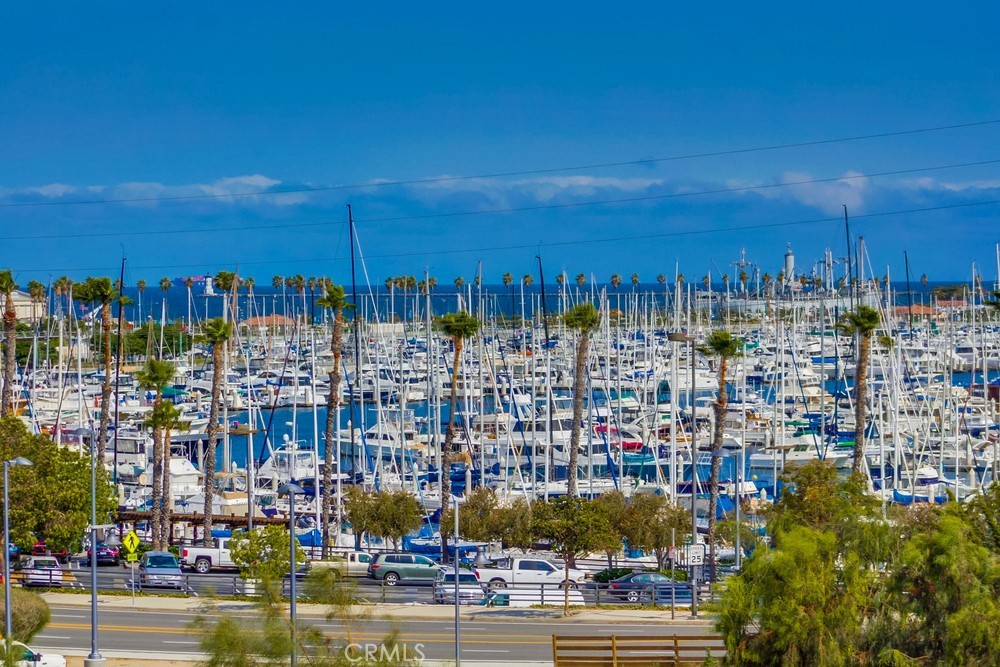 2019 S Crescent Avenue