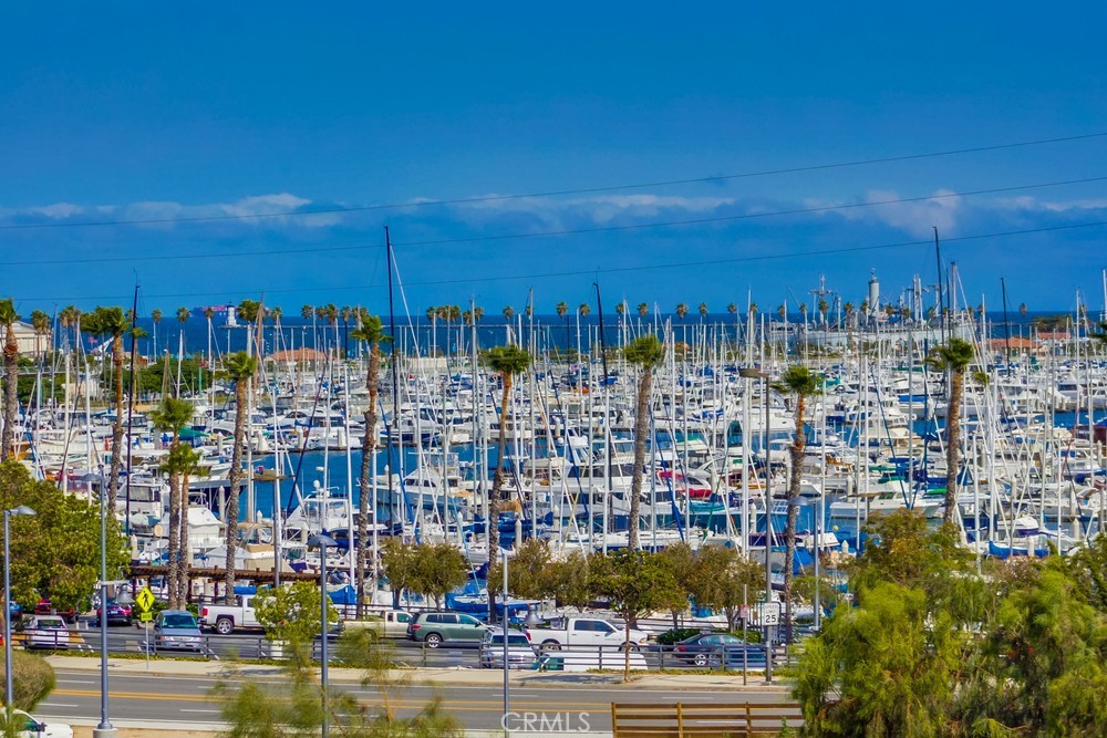 2019 S Crescent Avenue