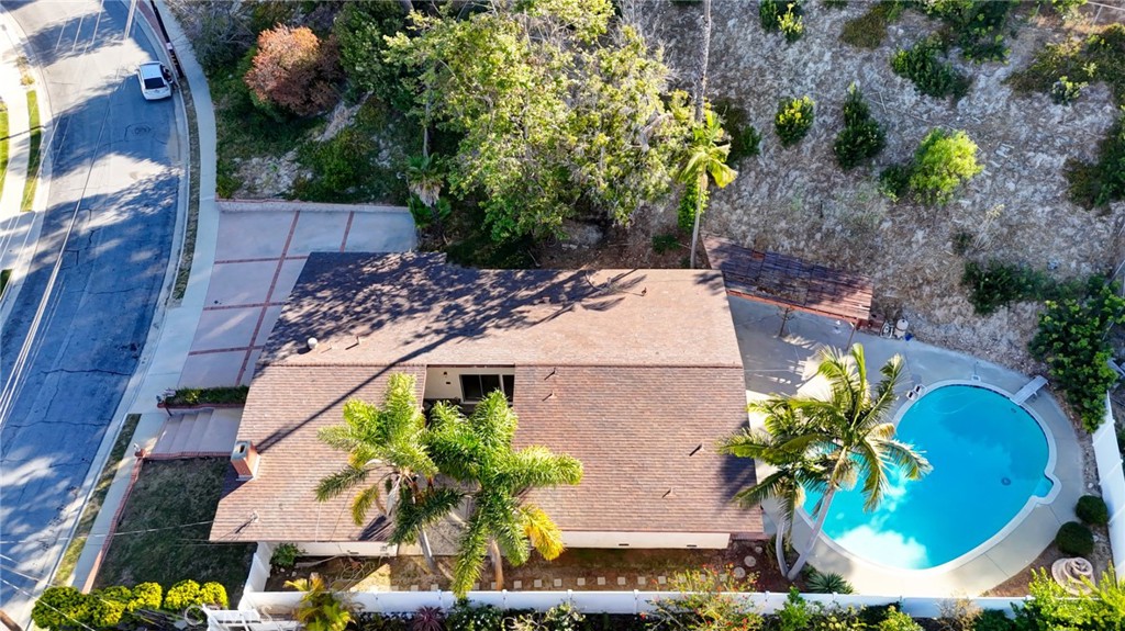 27909 Alaflora Drive