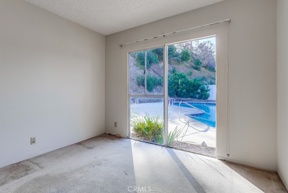 27909 Alaflora Drive