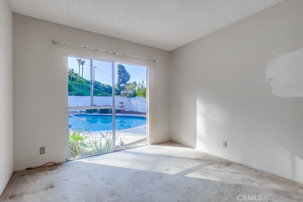 27909 Alaflora Drive