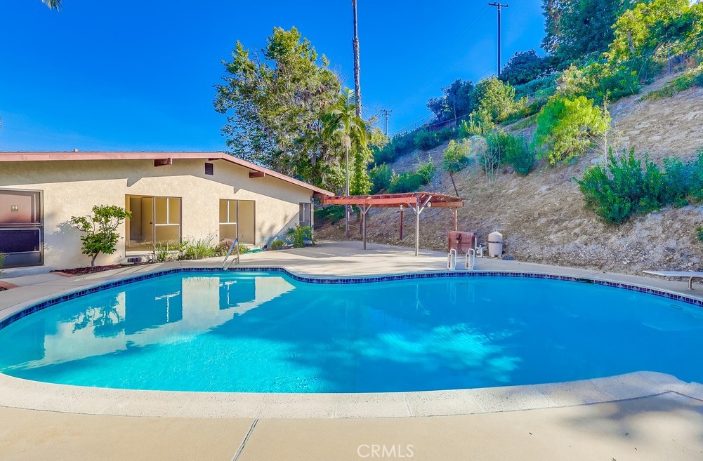 27909 Alaflora Drive